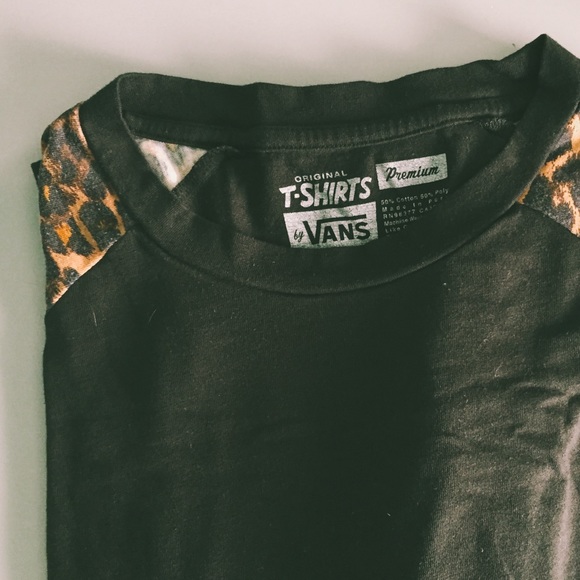 VANS leopard print Baseball T