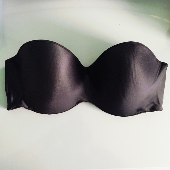 Black Strapless Bra!