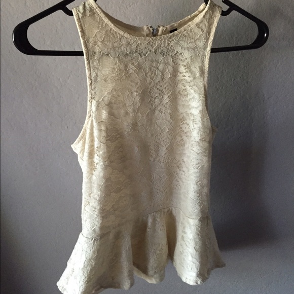 Top - Picture 2 of 3