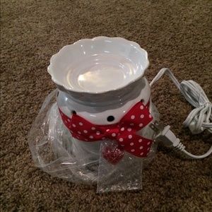 Valentine Scentsy Warmer-Full size plug in