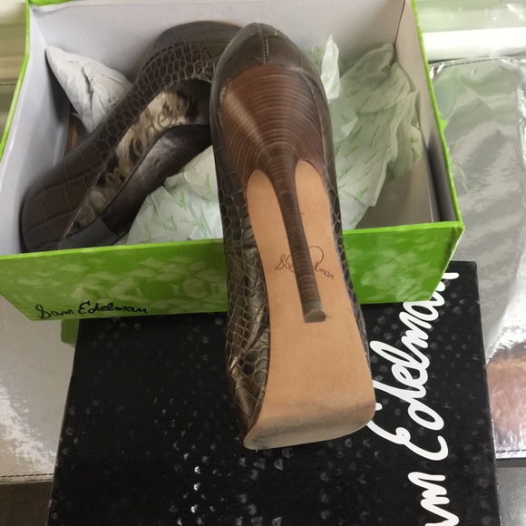 56% off Sam Edelman Shoes - Sam Edelman pumps in size 9, brown from O's closet on Poshmark
