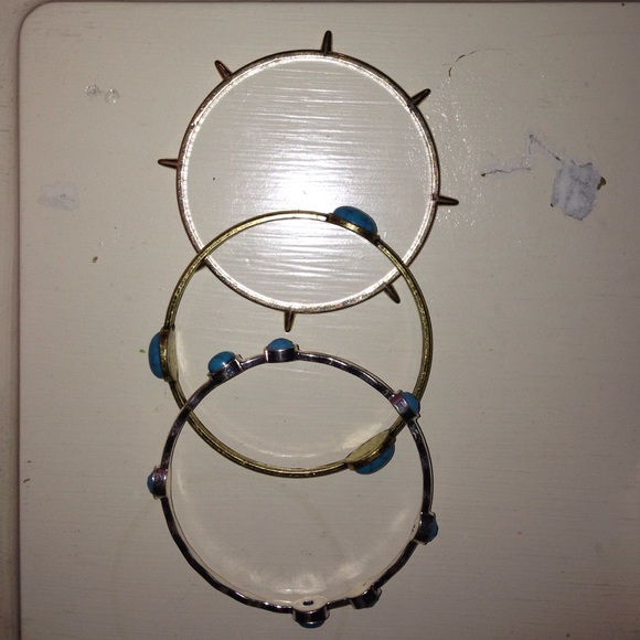 Mixed metals Bangles from H&M - Picture 3 of 3