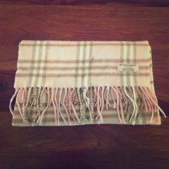 Burberry cashmere check scarf
