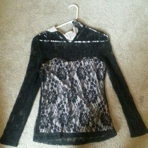 Black and biege shirt