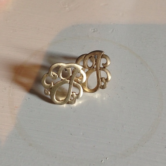 "j" initial studs