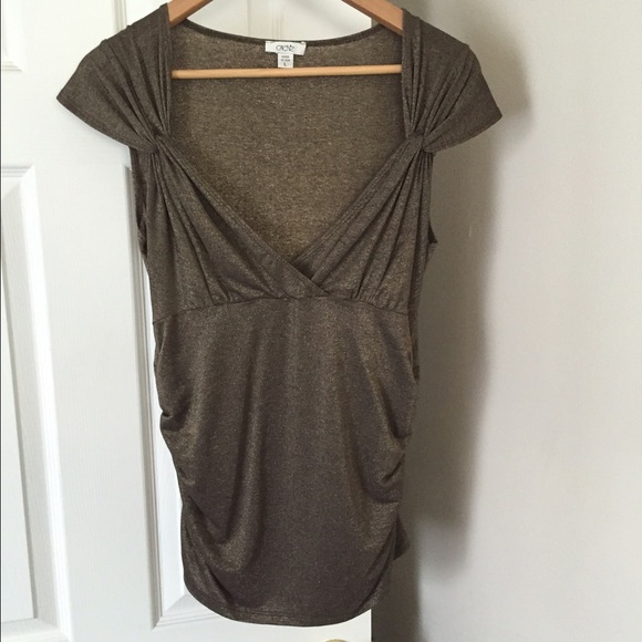Never worn Cache gold soft metallic Top