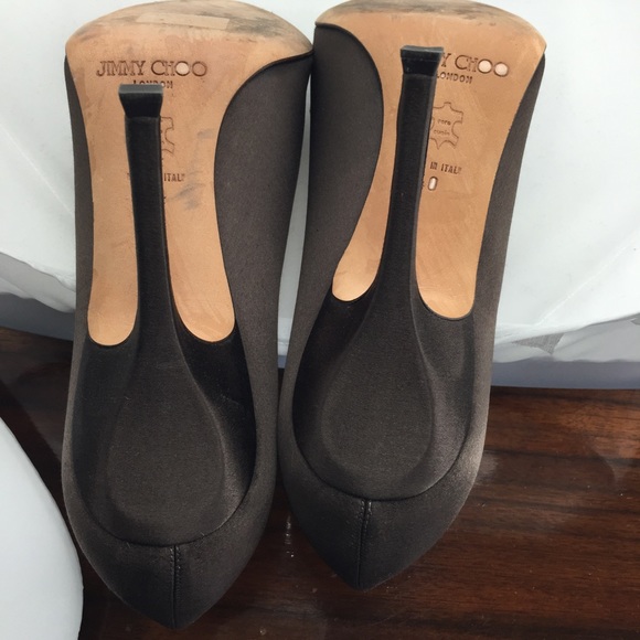 Gorgeous Authentic Jimmy Choo Shoes! - Picture 4 of 4