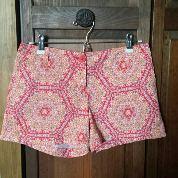 Patterned shorts