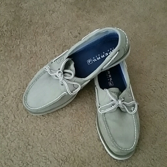 Sperry Shoes - BUY THEM,CHEAP BRAND NEW BOAT SHOES FOR SUMMER!!!!