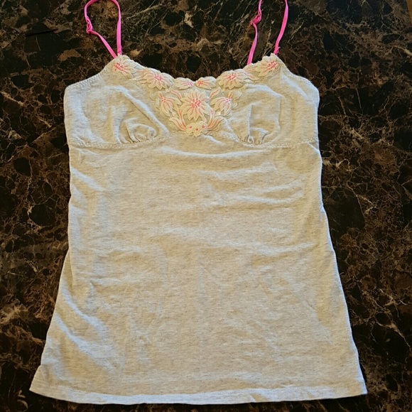 Super cute American Eagle tank
