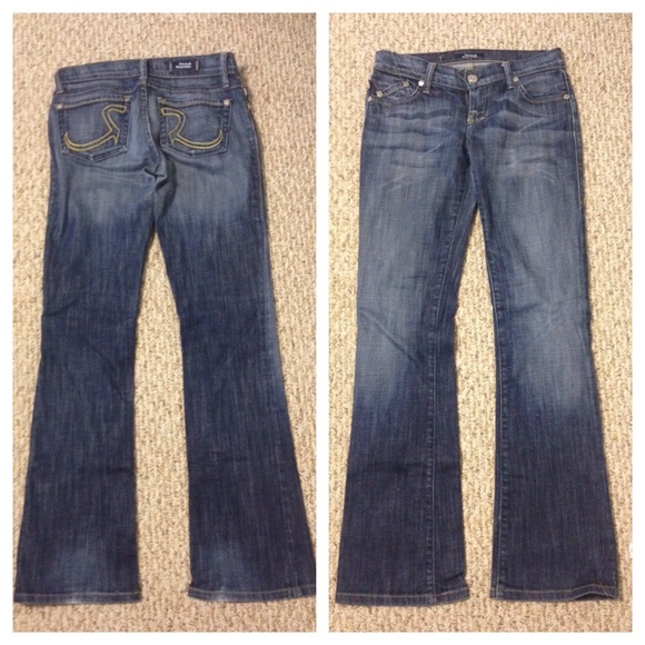 EUC Rock & Republic Low Rise Bootcut Dark Wash Jeans Size 25 - Saks Exclusive - Picture 4 of 4