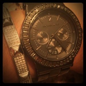 MICHAEL KORS Dylan Glitz Watch!