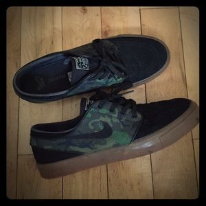 Camo Nike SB Janoski mens. Used, + condition