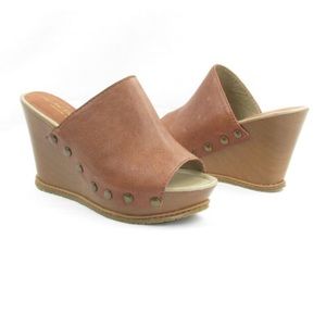 Kenneth Cole React Swell ling leathr wedge sndls.