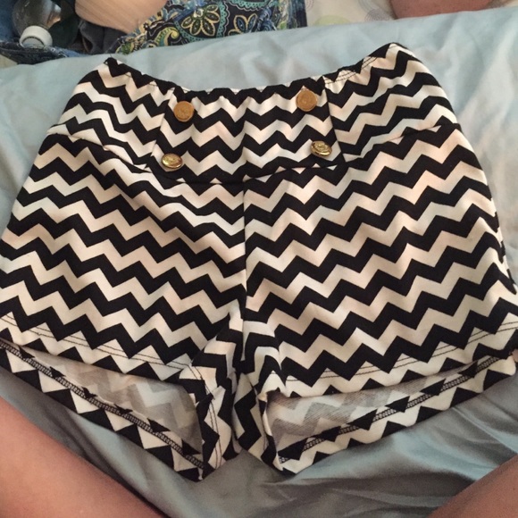 Chevron shorts