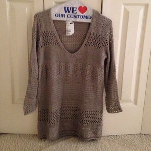 H&M Sweater EDITED DESCRIPTION PLEASE READ!