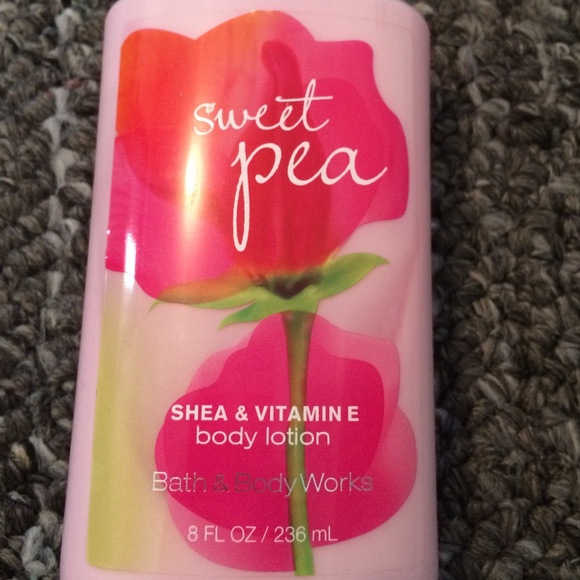 Bath & Body Works Bundle - Picture 3 of 4