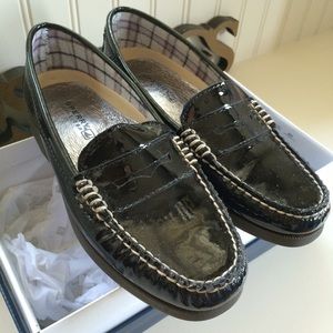 Hayden penny black patent sherry topsider