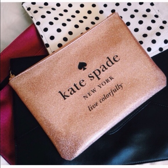 kate spade Accessories - 🎉KATE SPADE iPad sleeve🎉SALE🎉