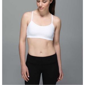 Lululemon flow Y sports bra