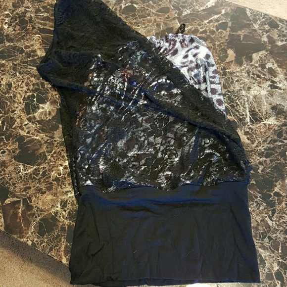 Beautiful lace and leopard tank