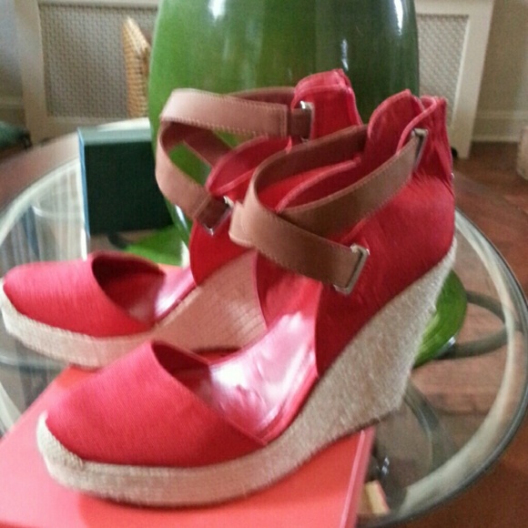 Ivanka Trump Shoes - NIB Ivanka Trump red wedges 9.5