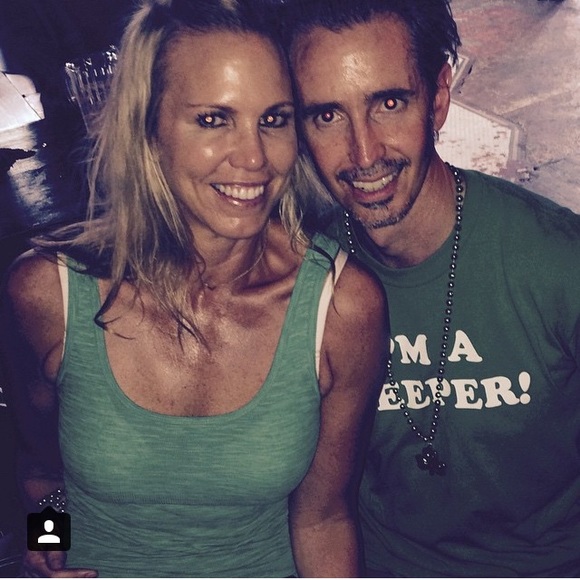 ⭐️Meet your posher, Heidi⭐️ Suggested User⭐️ - Picture 2 of 3