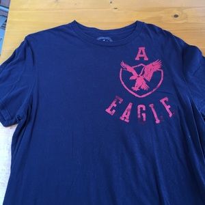 American Eagle Large T-Shirt. Blue and Red.