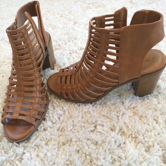 Boots - Picture 2 of 2