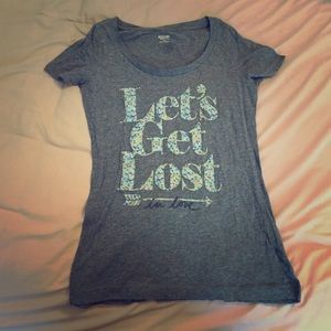 "Let's get lost in love" tee