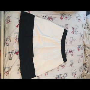 Banana republic black and white dress skirt