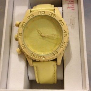 💛new yellow watch with box💛