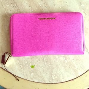 Cynthia Rowley travel wallet💋