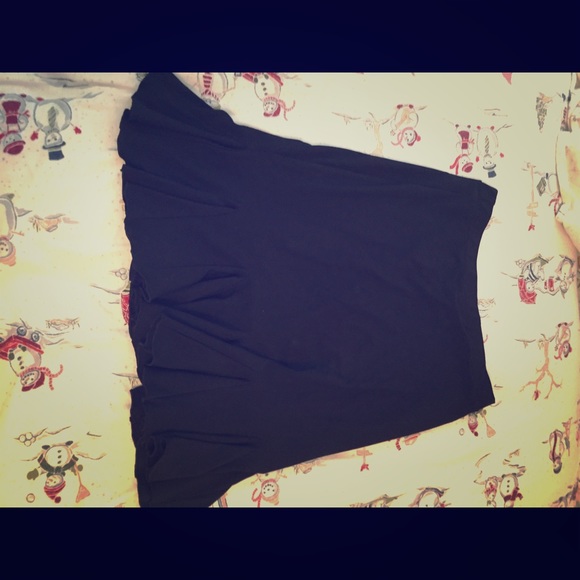 White and black extra small skirt