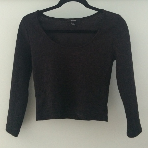 Black forever 21 patterned crop top