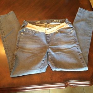 Maternity jeans