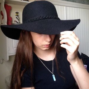 Black witch AHS sun hat