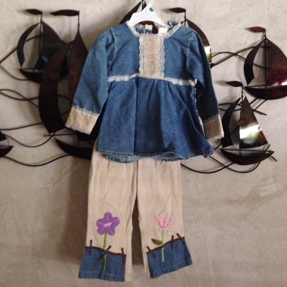 Jean top w khaki pants