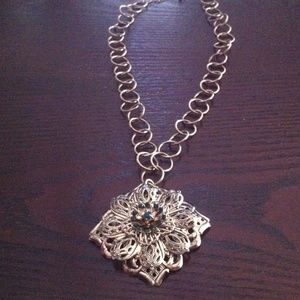 antique gold emerald flower necklace