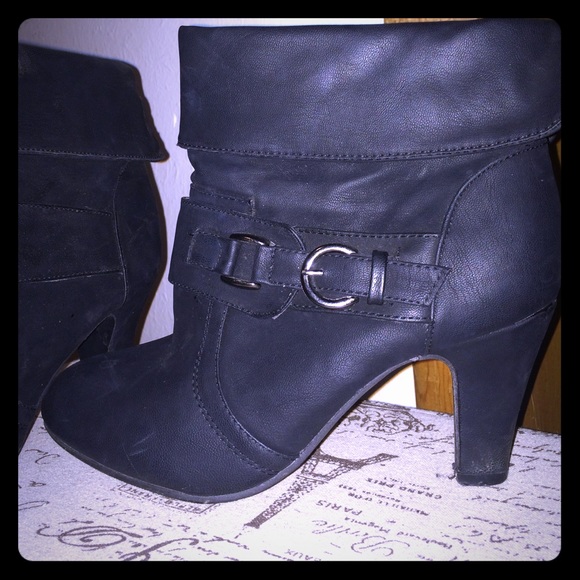 Little black boot heels!