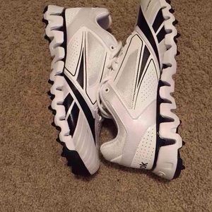 NEW Reeboks..Size 9 Men's