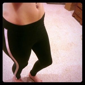 PINK VICTORIAS SECRET FASION SHOW LEGGINGS