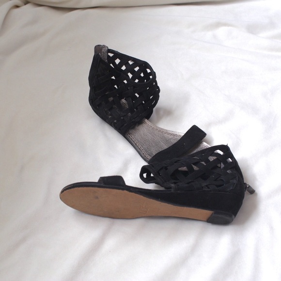 SOLD. Bundled. Loft flats. Size 6