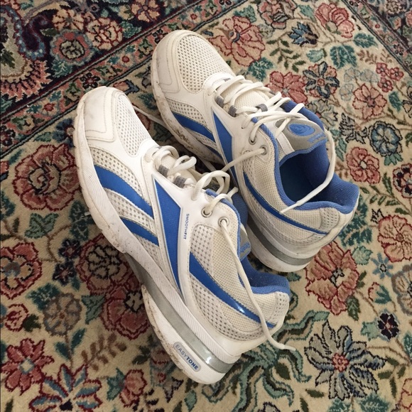 🌼🌼Reebok, Easy tone Runners🌼🌼