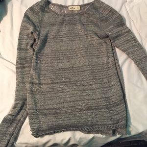 Gray hollister sweater