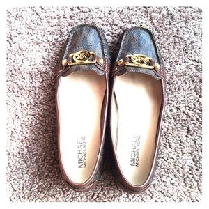 Authentic 👠Michael Kors Flats