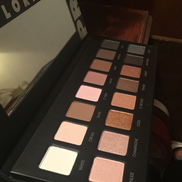 LORAC Pro palette