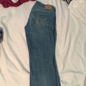 Hollister 1s