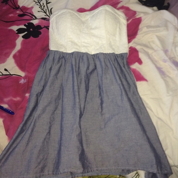 NEVER WORN SUMMER DRESS!!!