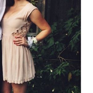 LF Backless nude dress
